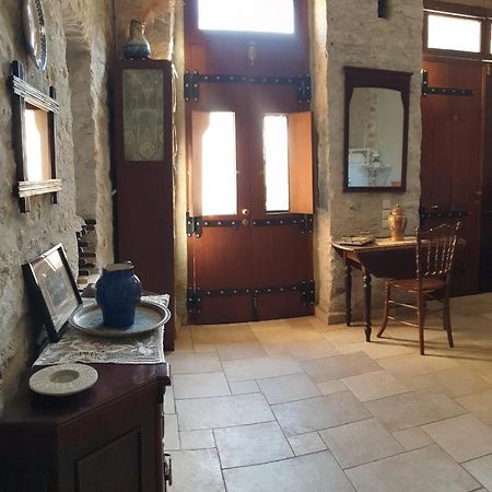 Traditional Seafront Apartment 시미 외부 사진